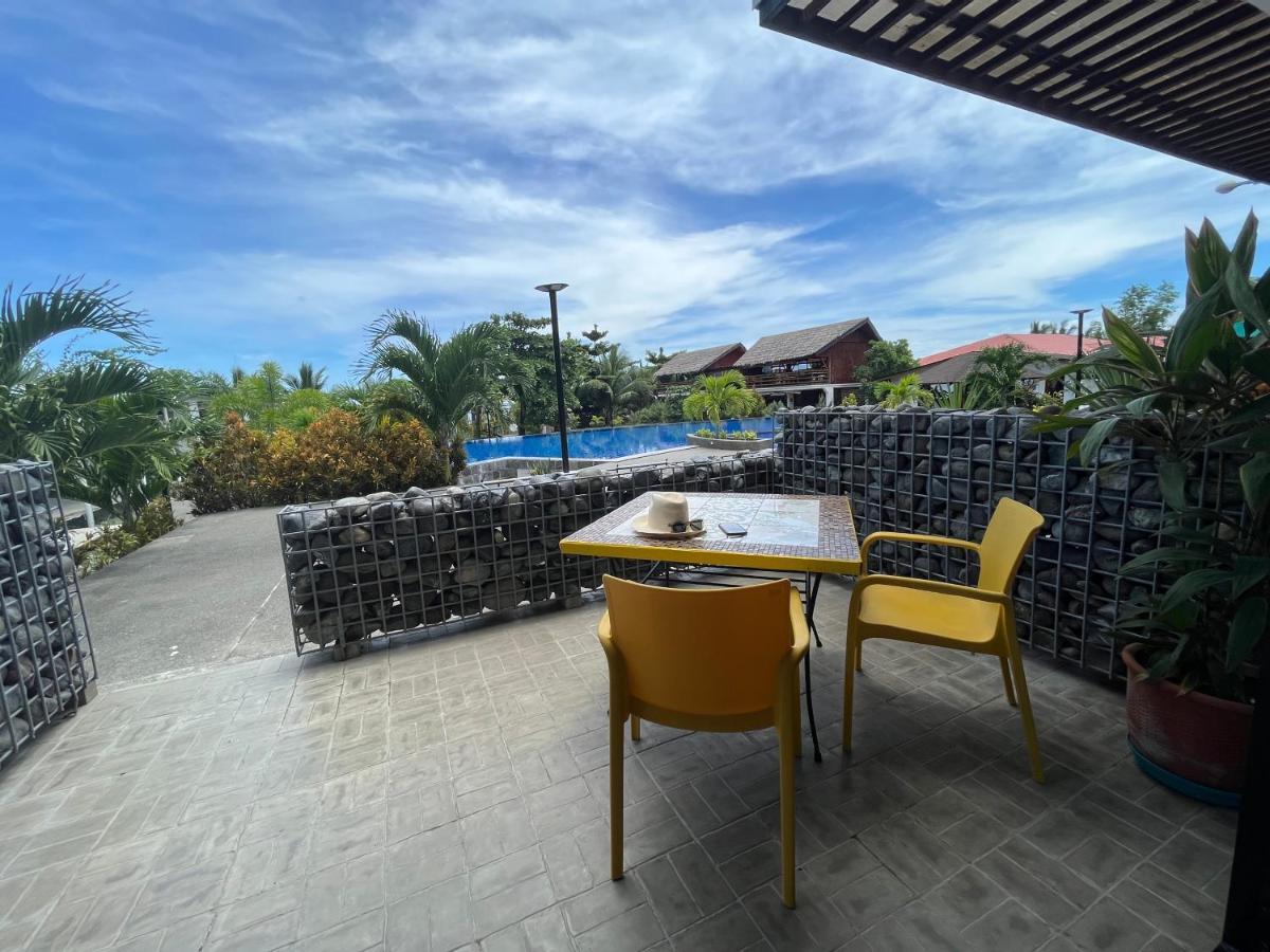 Vistapaloma Beach Resort Odiong 外观 照片