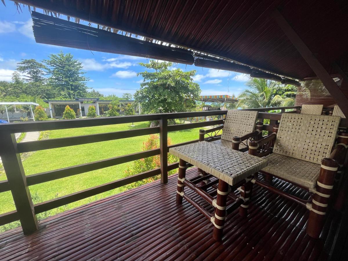 Vistapaloma Beach Resort Odiong 外观 照片