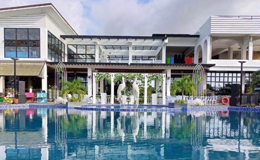 Vistapaloma Beach Resort Odiong 外观 照片