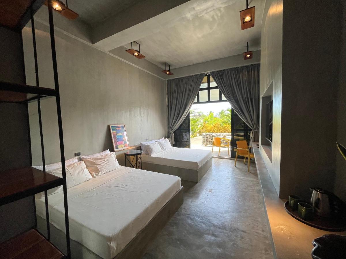 Vistapaloma Beach Resort Odiong 外观 照片