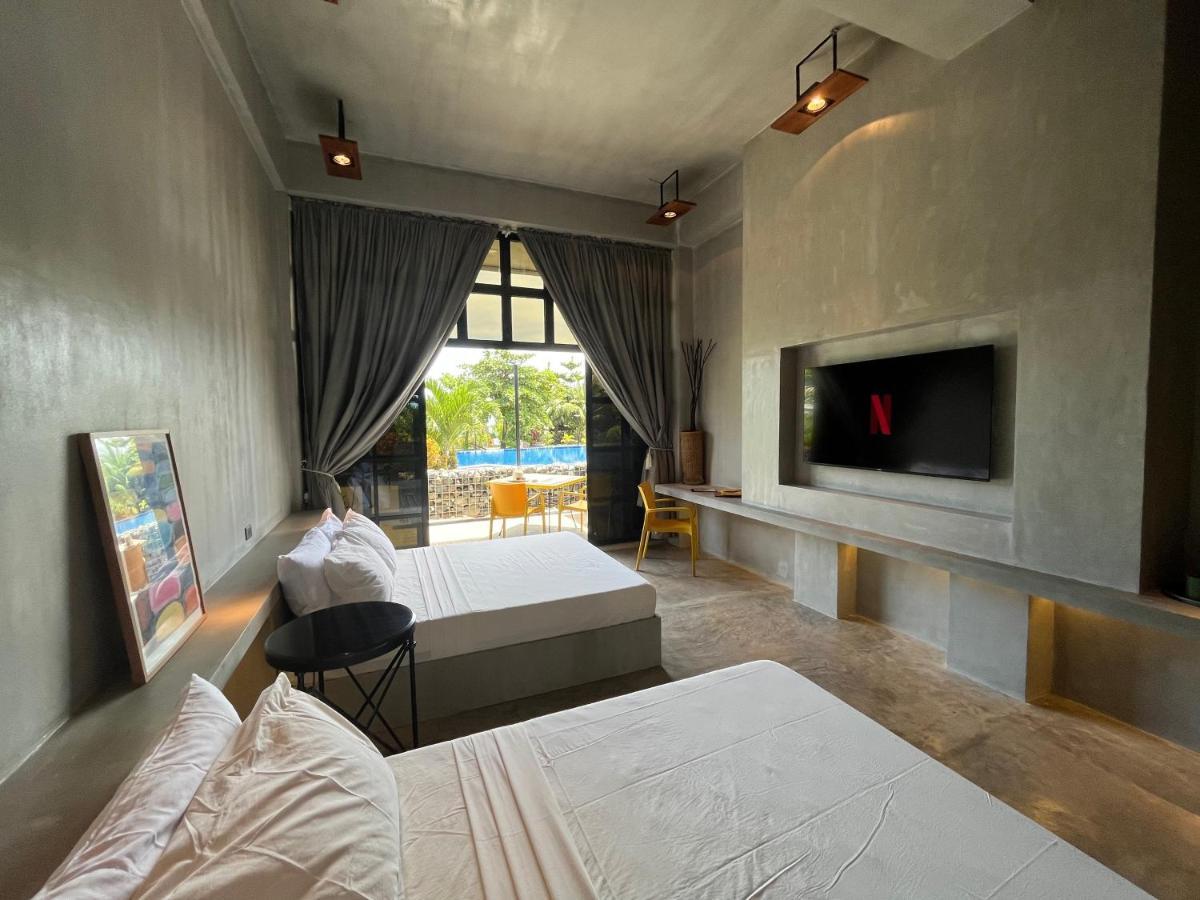 Vistapaloma Beach Resort Odiong 外观 照片