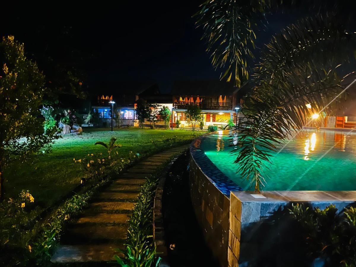 Vistapaloma Beach Resort Odiong 外观 照片
